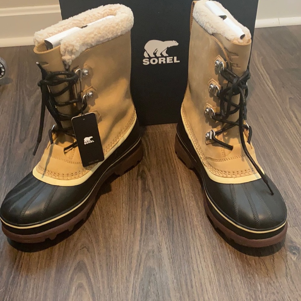 Men’s Sorel Winter Boots Size 10 NWT and Box